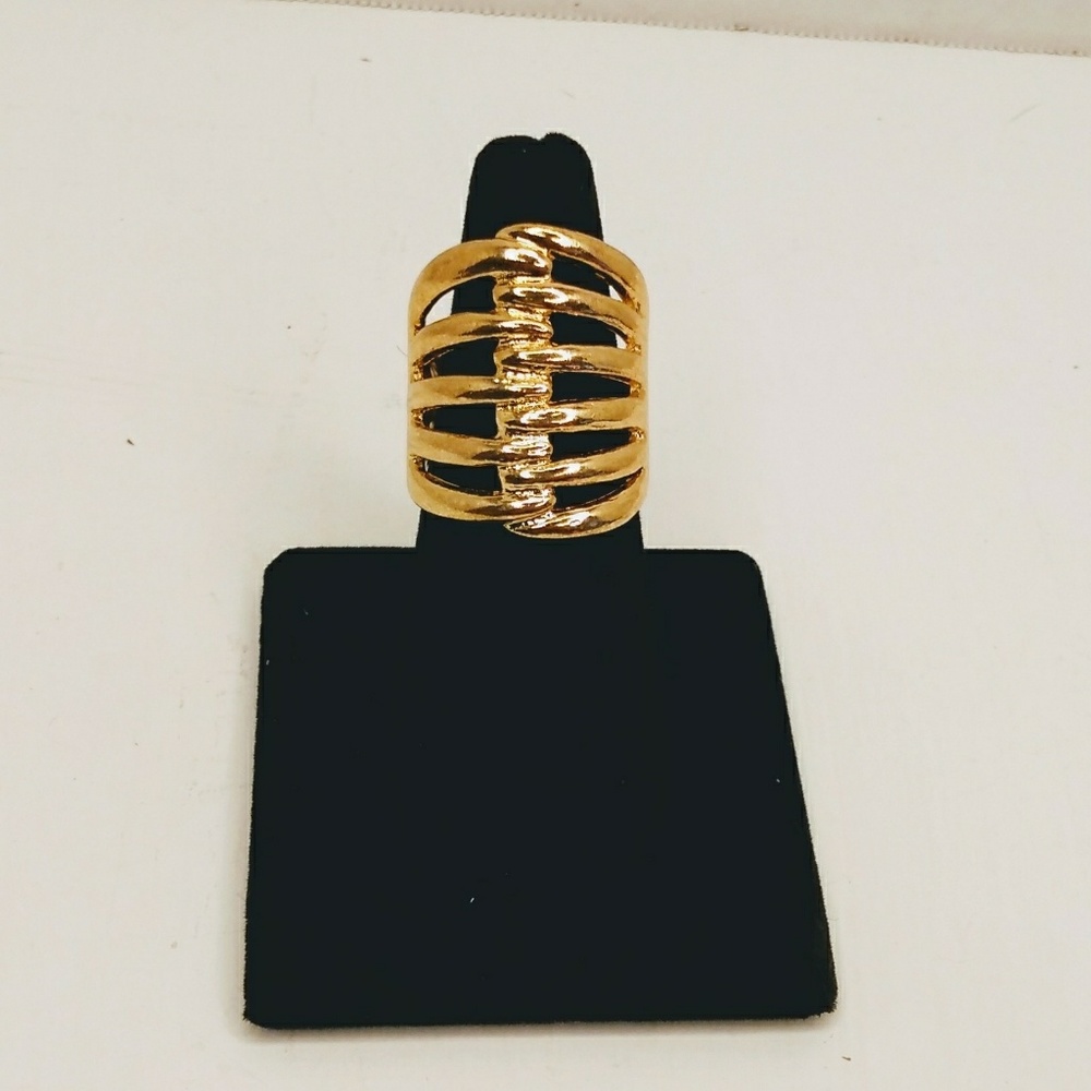 Gold tone ring